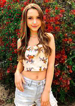 Sydney Serena image 4 of 4