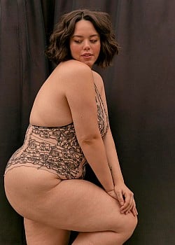 Taiany Borges image 4 of 4