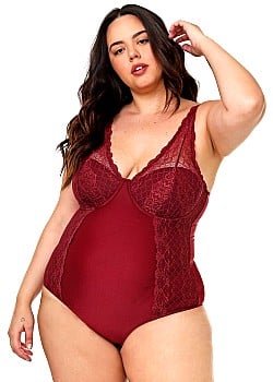 Taiany Borges image 1 of 4