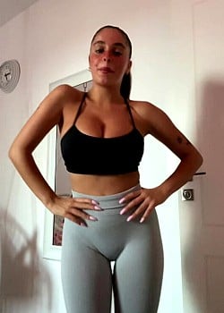 Talia Agmon image 3 of 4