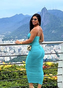 Talita Moura image 4 of 4