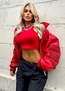 Tallia Storm image 3 of 4
