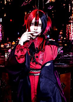Tamaki Akuta image 2 of 2