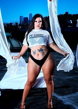 Tamara Carter image 2 of 4