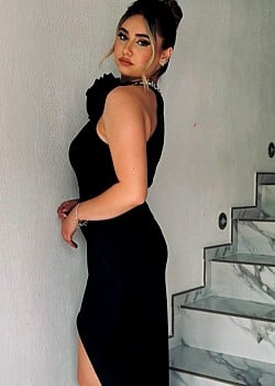 Tamara Tanasova image 1 of 1