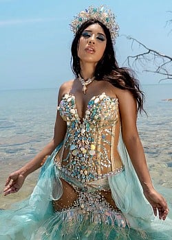 Tamara Vega image 2 of 4