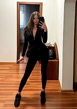 Tanechka Ozolina image 4 of 4