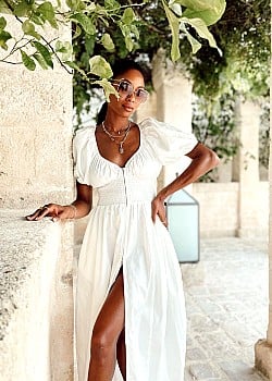 Tanisha Harper image 2 of 2