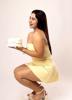 Tannia Gutierrez image 3 of 3