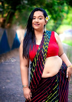 Tanusree Roy image 3 of 4