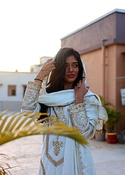 Tanvi Dixit image 3 of 3