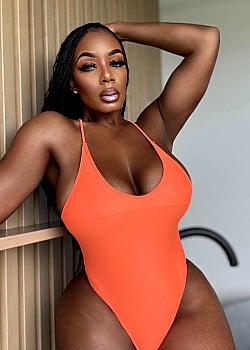 Tanya Carter image 2 of 2