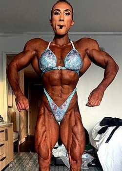 Tanya Dominique image 4 of 4