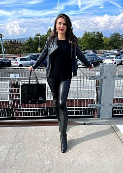 Tanya Miroslavskaja image 2 of 4