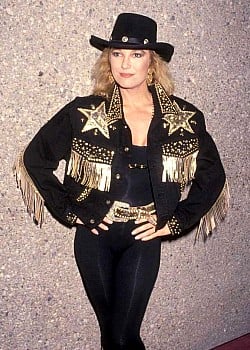 Tanya Tucker image 4 of 4