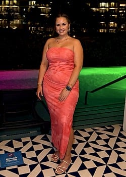Tara Howlett image 1 of 2