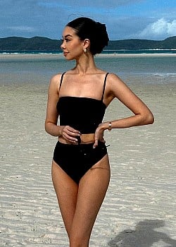 Tara Whiteman image 3 of 4