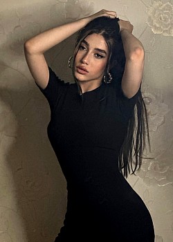 Tarane Ghaffari image 1 of 2