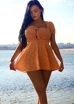 Tatiana Ist image 2 of 2