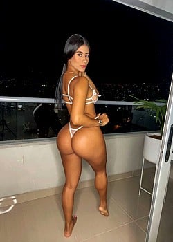 Tatiana Quintero image 3 of 4