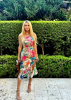 Taya Day image 4 of 4