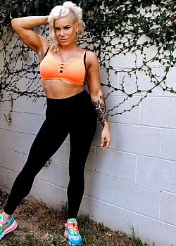Taya Valkyrie image 3 of 4
