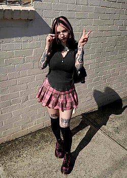 Taylah Kelly image 2 of 2