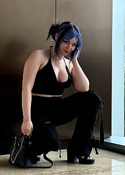 Taylien image 1 of 3