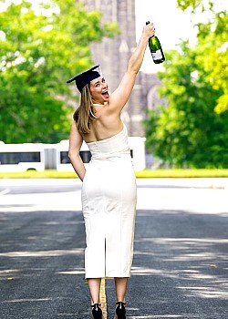 Taylor Cole (volleyball) image 3 of 4
