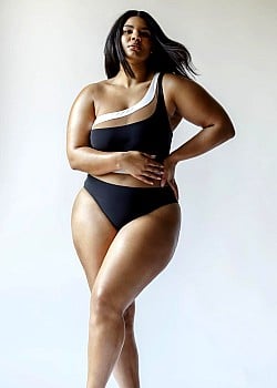 Taylor Long image 2 of 4
