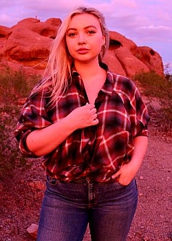 Taylor Peer image 4 of 4