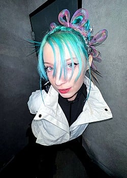 Taylor Rae (Influencer) image 2 of 2
