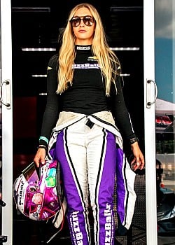 Taylor Reimer image 2 of 3