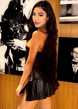 Tayra Torres image 3 of 3