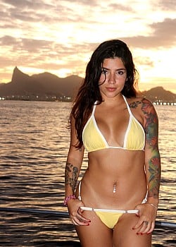 Taysha Sativa image 4 of 4