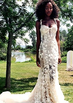 Tenika Davis image 3 of 3