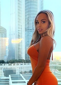 Tereza Szturckova image 2 of 3