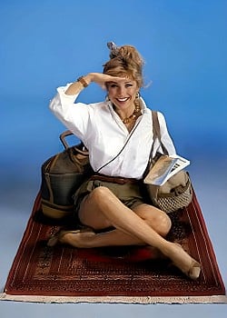 Teri Garr image 2 of 4