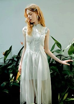 Tess Maylo Blom image 3 of 4