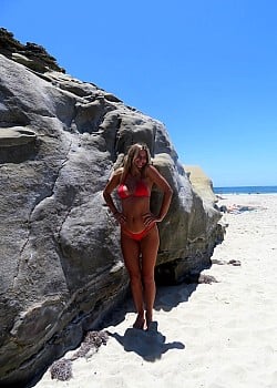Tessa Schouten image 4 of 4