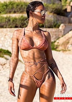 Teyana Taylor image 1 of 4
