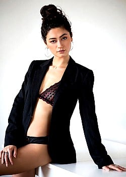 Tezz Tran image 2 of 4
