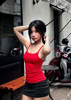 Thanh Thuy image 3 of 3