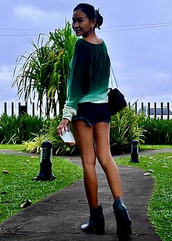 The Filipina Pea image 4 of 4