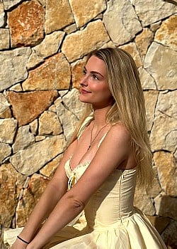 Theresa Emilia image 3 of 4