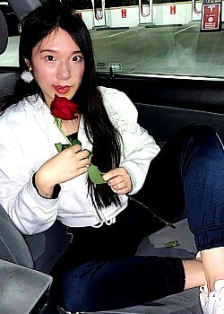 Thi Lan image 1 of 1