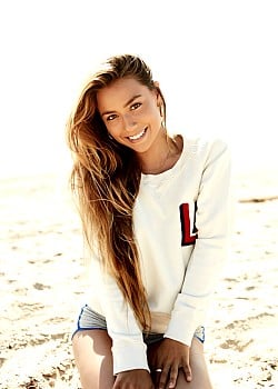 Tia Blanco image 4 of 4