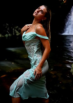 Tia Rista image 2 of 4