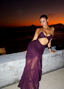 Tia Tia image 1 of 2