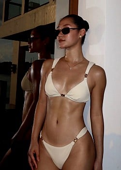 Tiffany Lau image 3 of 4